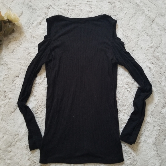 ✨️CL Monrow Black Cold Shoulder Ribbed V Neck Cold XS - Picture 7 of 9